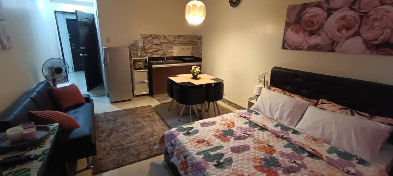 Katliza Condotel Kassel Residences Paranaque City Extérieur photo